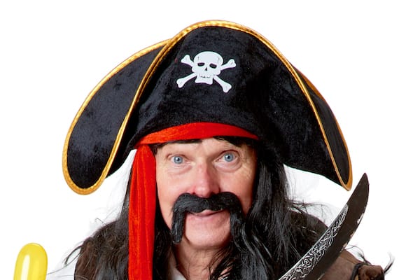Piraten Long John laver sjov underholdning for børn